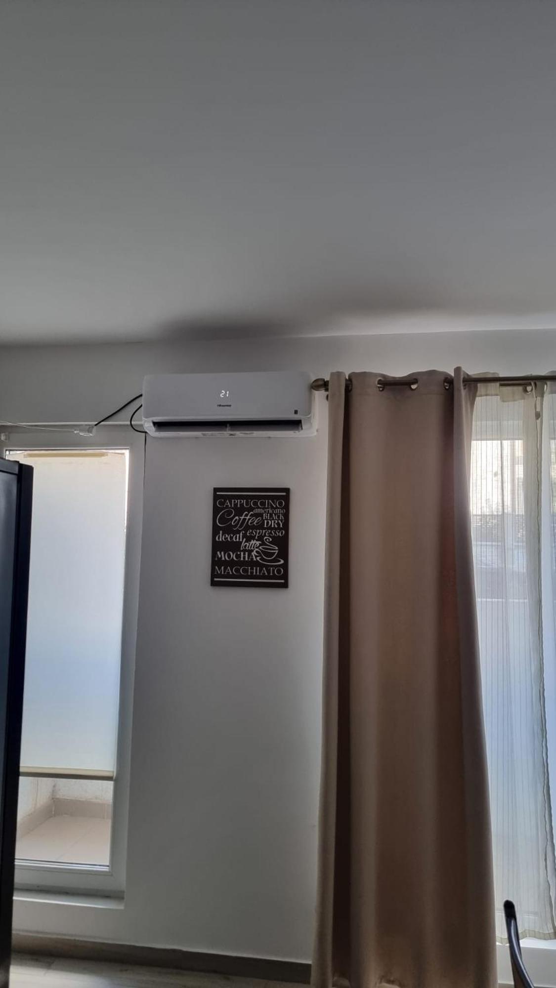 New Bucuresti Relax Flat - Apartament Relaxare - 4 People Lägenhet Exteriör bild